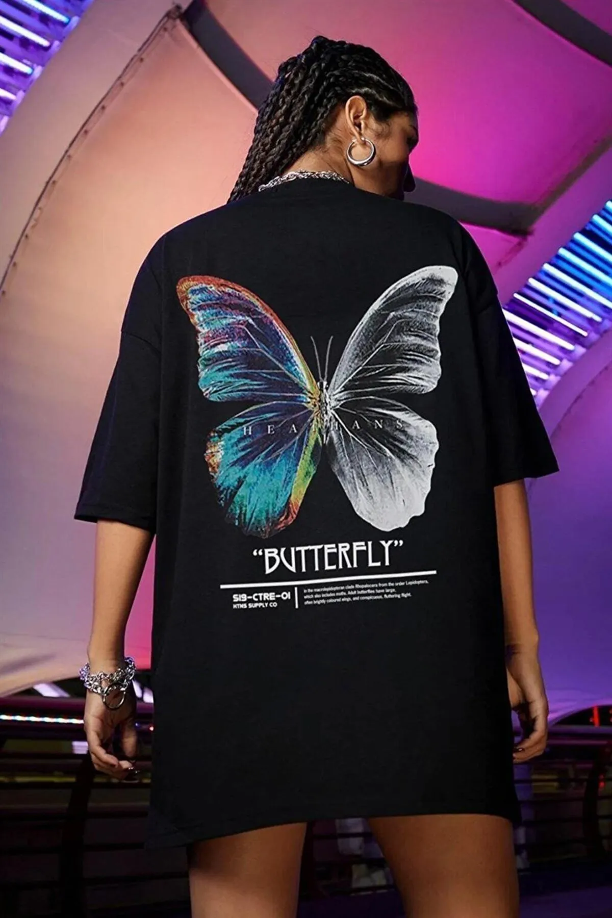 Teenage Millionaire  Schwarzes Schmetterlings-Oversize-T-Shirt für Damen – K2116