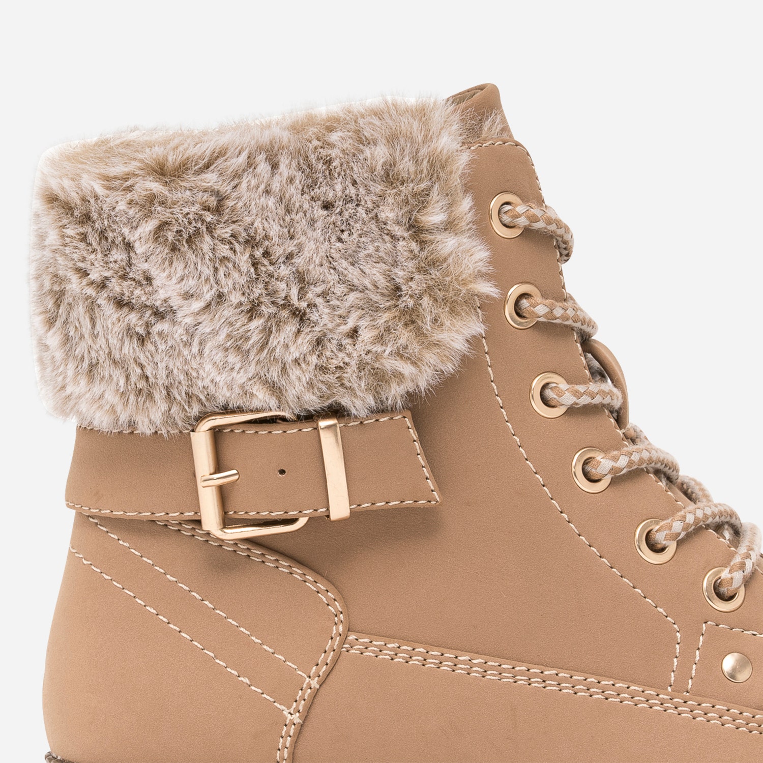 Bottine beige fourrée