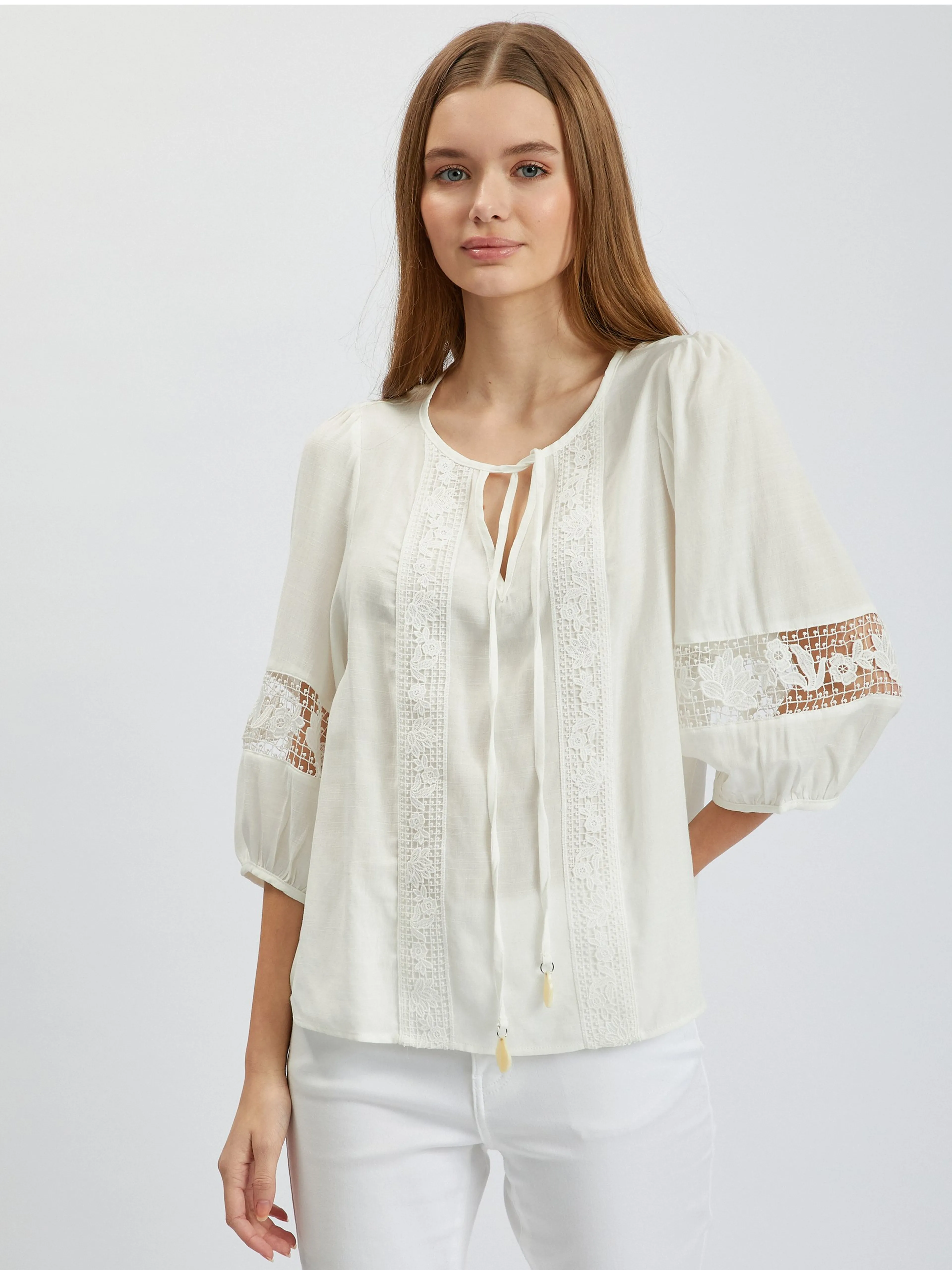 Weiße Damenbluse mit Spitze ORSAY