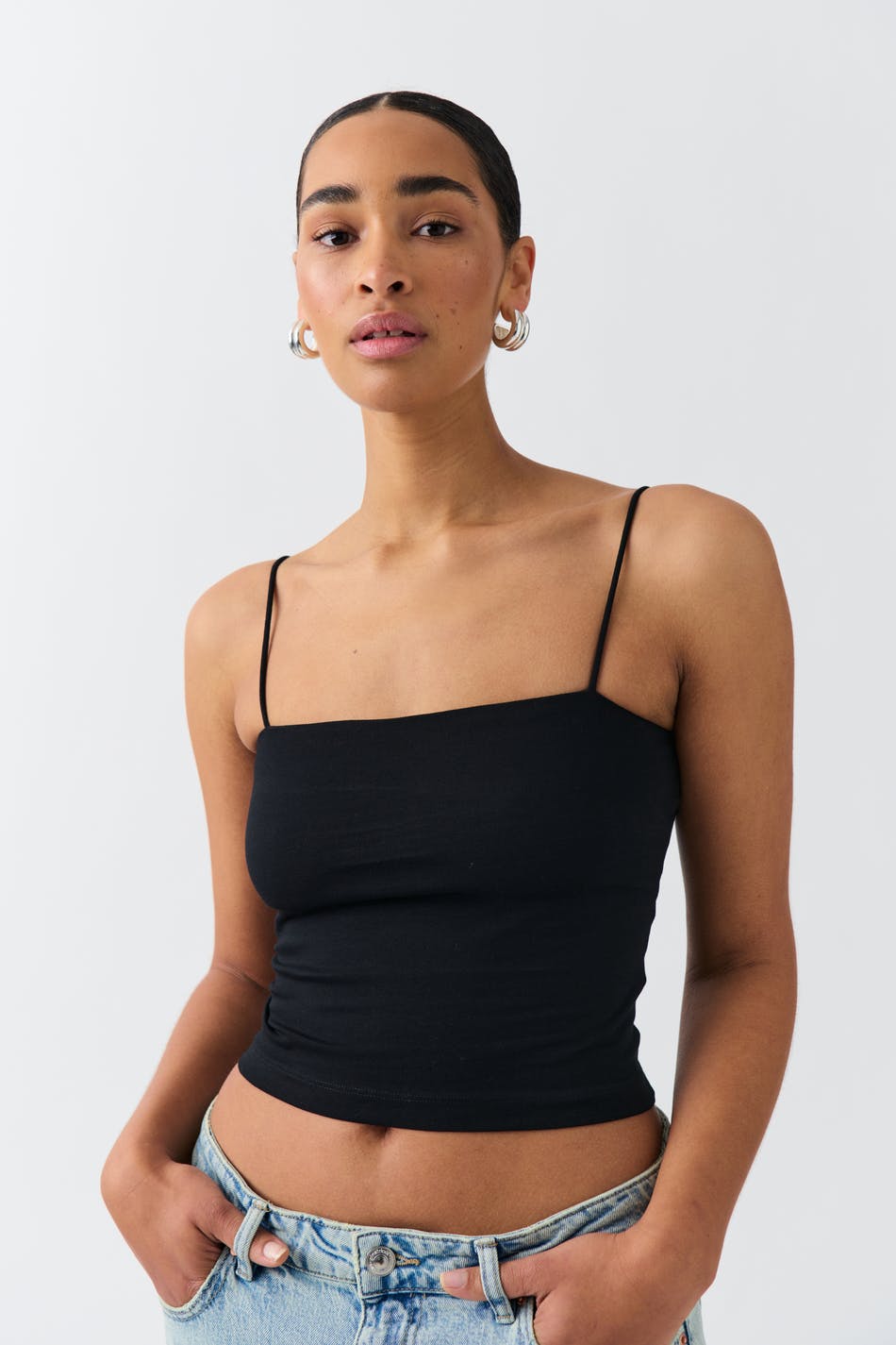 Spaghetti strap singlet