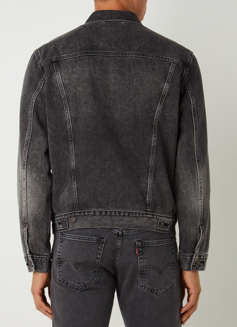 Jachetă Levi's Trucker din denim cu buzunare laterale