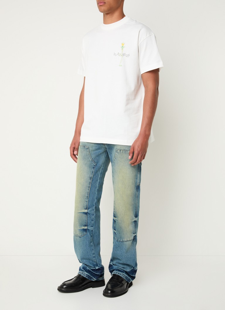 Tricou FLÂNEUR cu model felinar, cu logo și imprimeu pe spate.