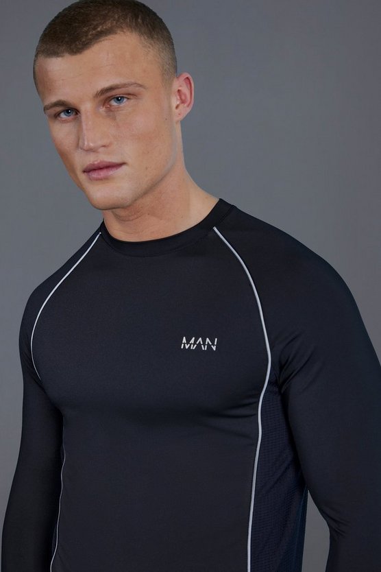 Langärmliges Man Active Muscle-Fit Oberteil