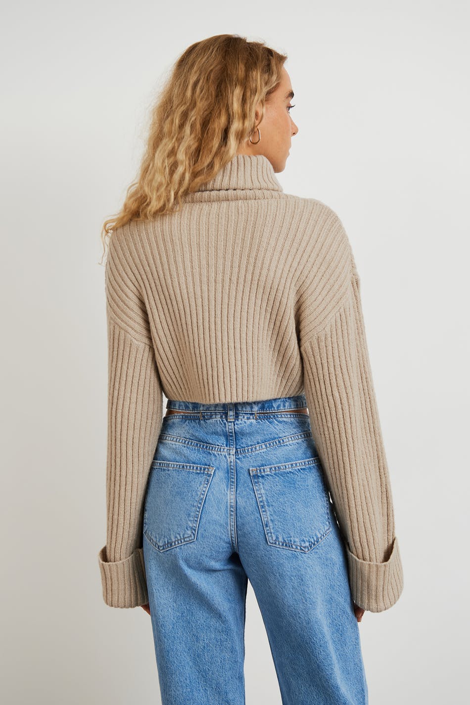 River knitted sweater