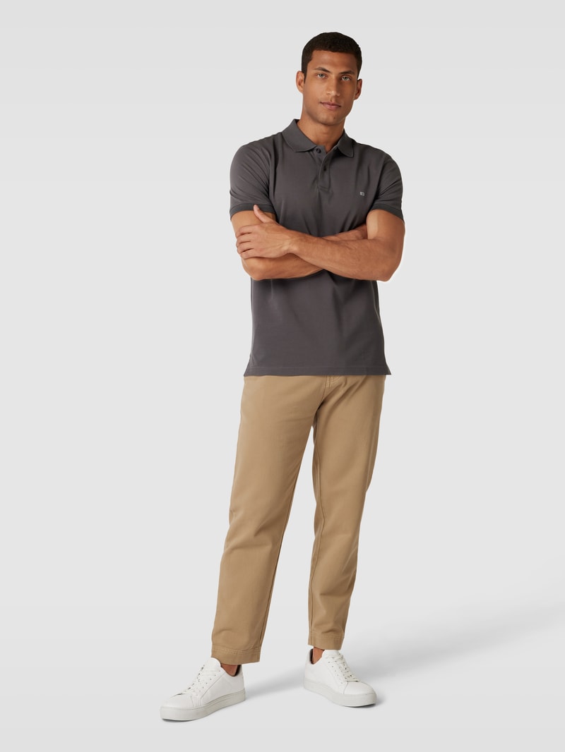 Poloshirt mit Logo-Stitching in anthrazit