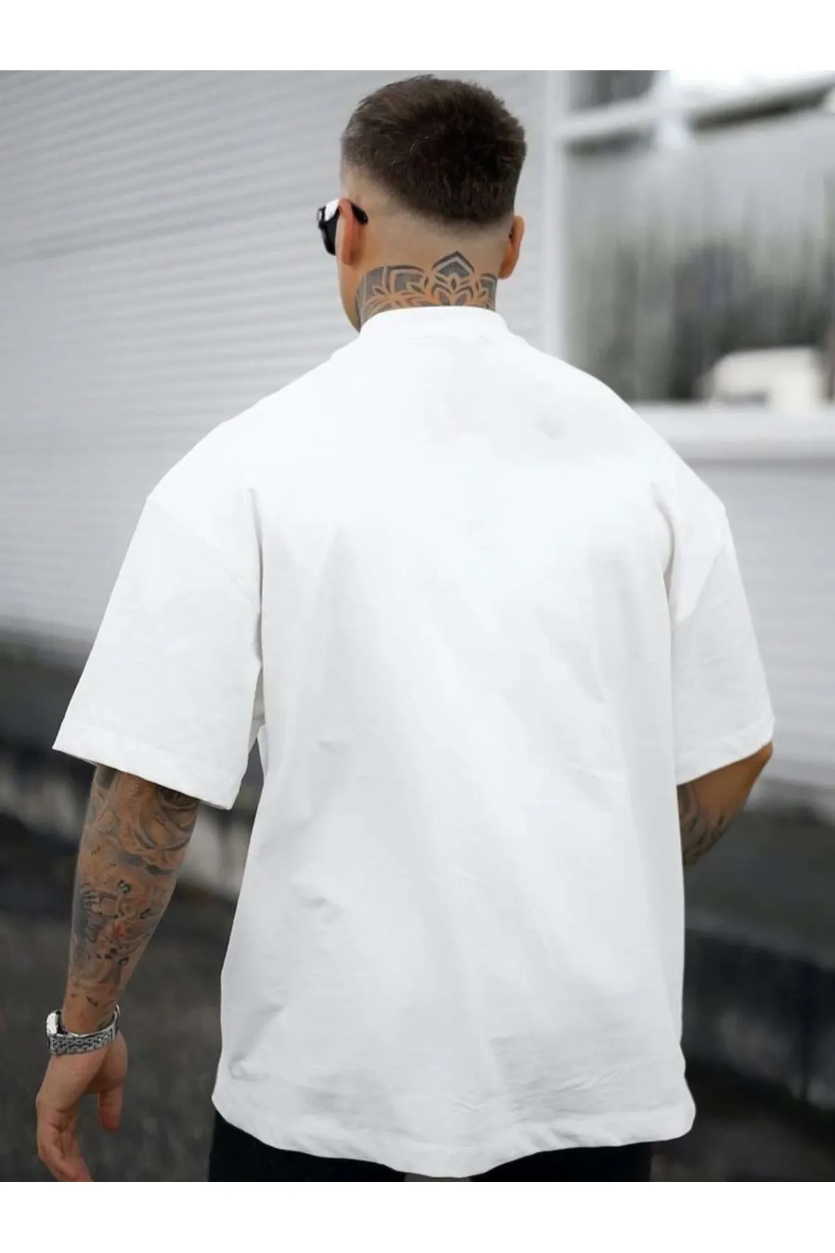 MOONBULL  T-Shirt - Weiß - Regular Fit