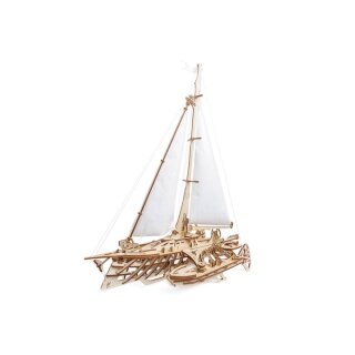 Trimaran Merihobus