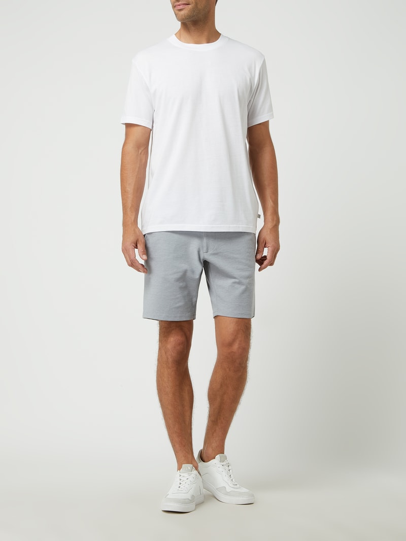 Slim Fit Chino-Shorts mit Stretch-Anteil in hellgrau