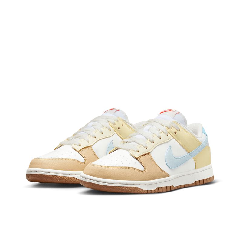 NIKE Dunk Low Next Nature 