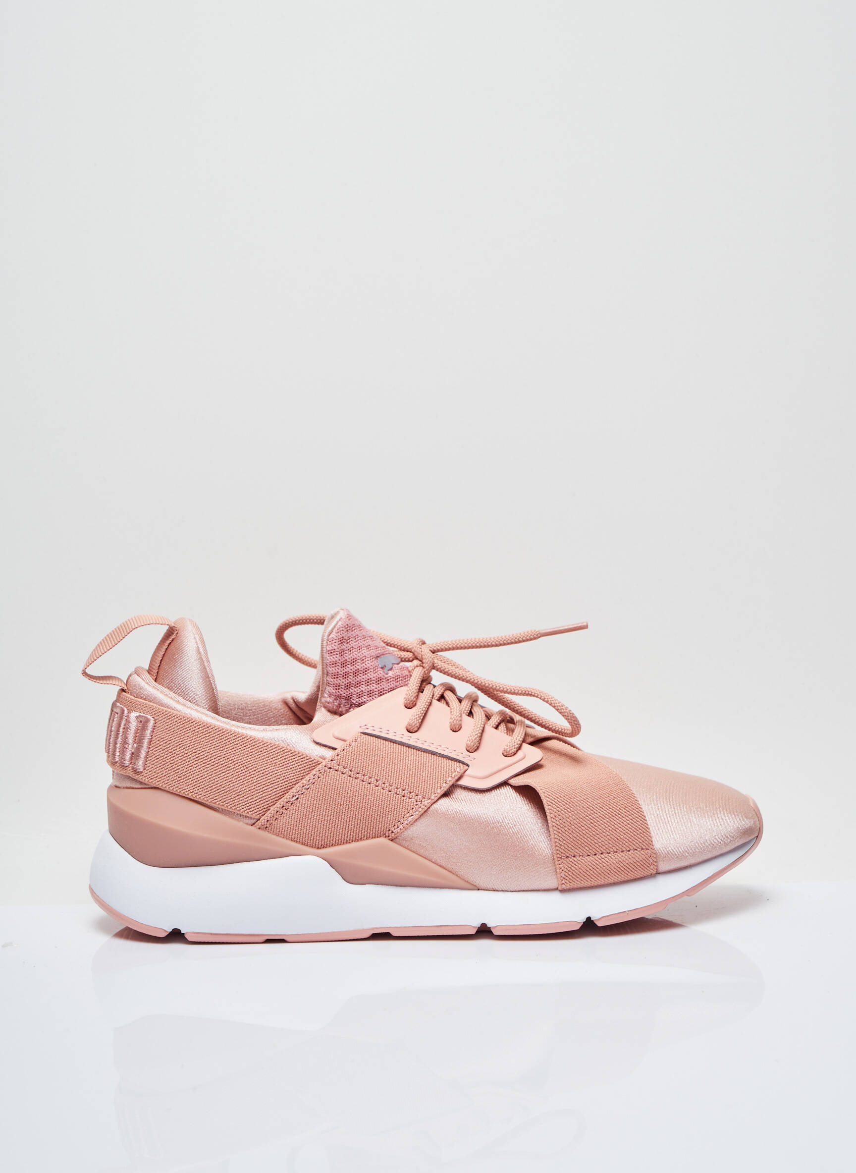 Puma Baskets Femme couleur rose