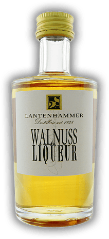Lantenhammer Walnuss Liqueur 0,05 Liter Lantenhammer Walnuss Liqueur 0,05 Liter Exquisiter Walnusslikör mit feiner Aromatik. 0,05	 Liter - Vol 30%