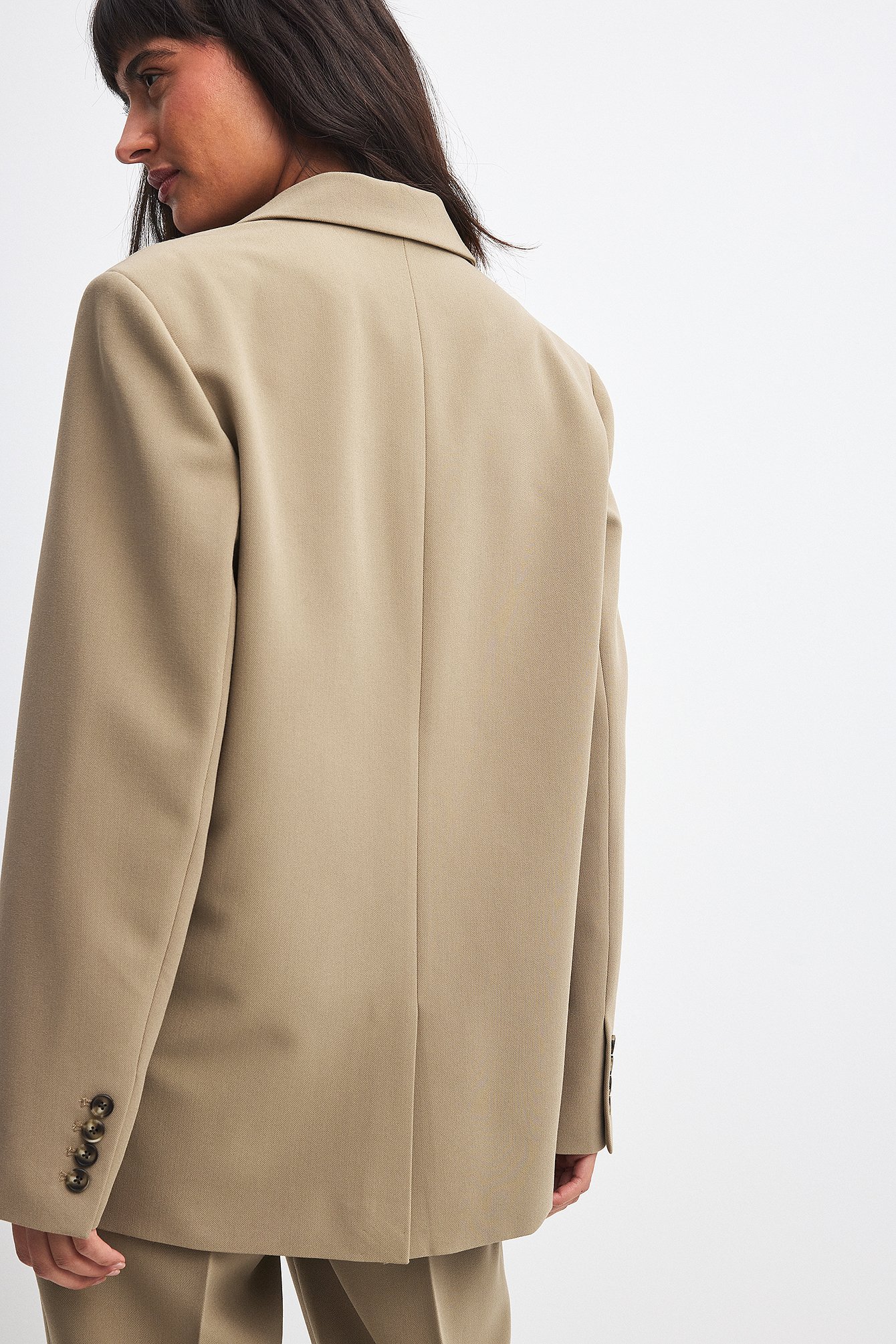 Oversize-Blazer mit drei Knöpfen