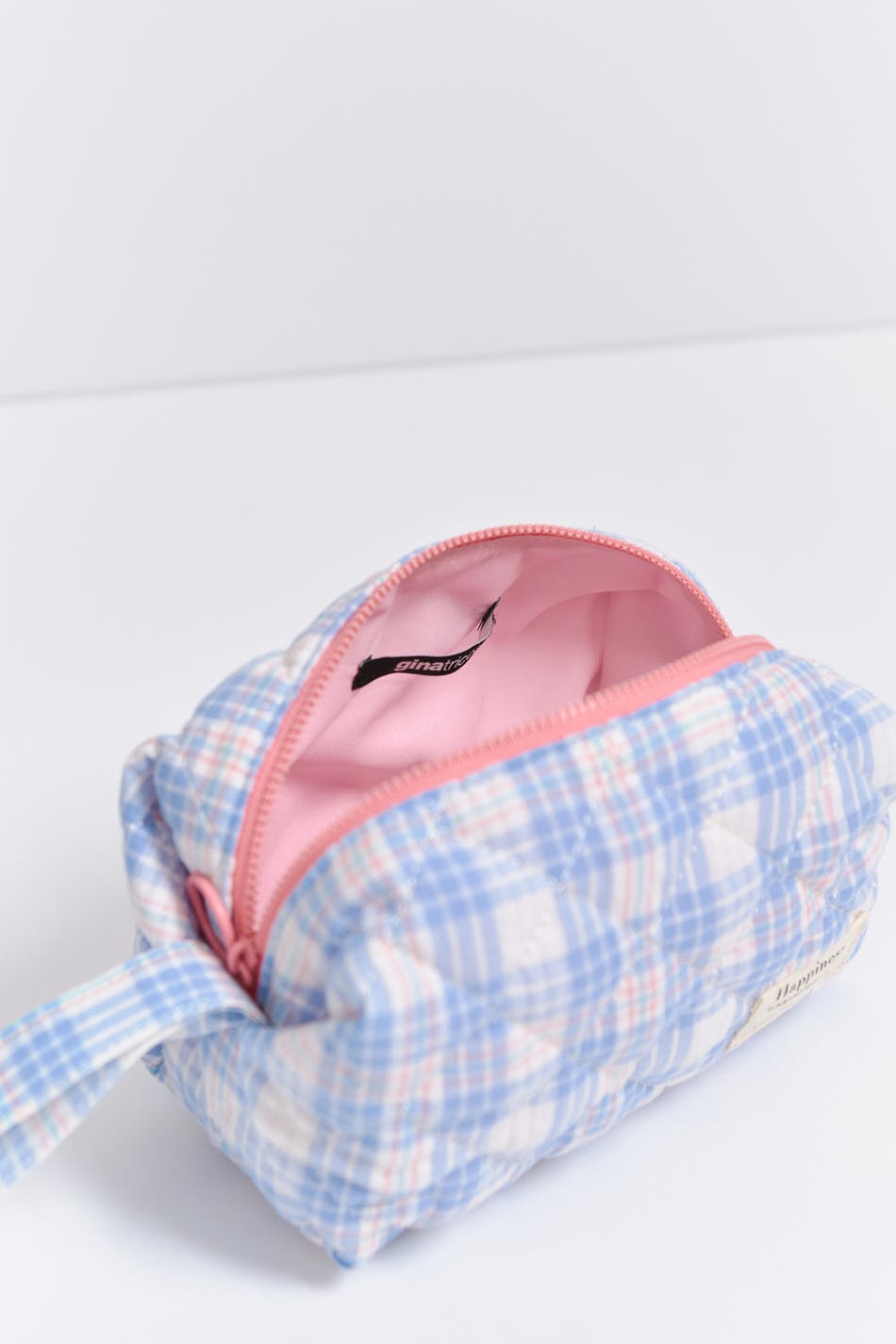 Makeup bag