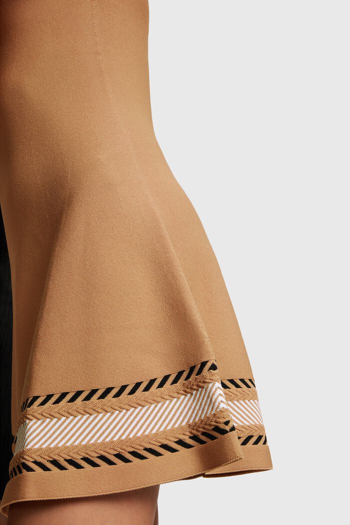 Nahtloses Mini-Strickkleid