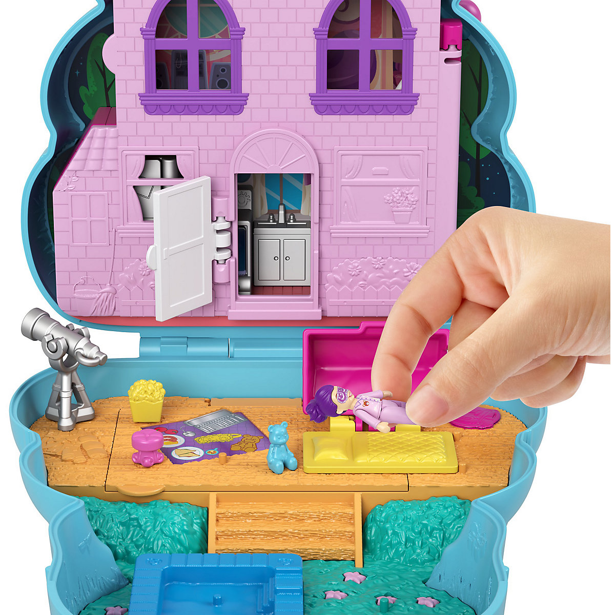 Polly Pocket Sleepover Teddybär-Tasche, inkl. 2 Figuren & Zubehör