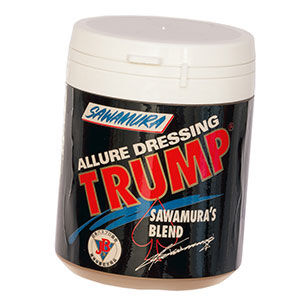 Viehättävä Sawamura Trump