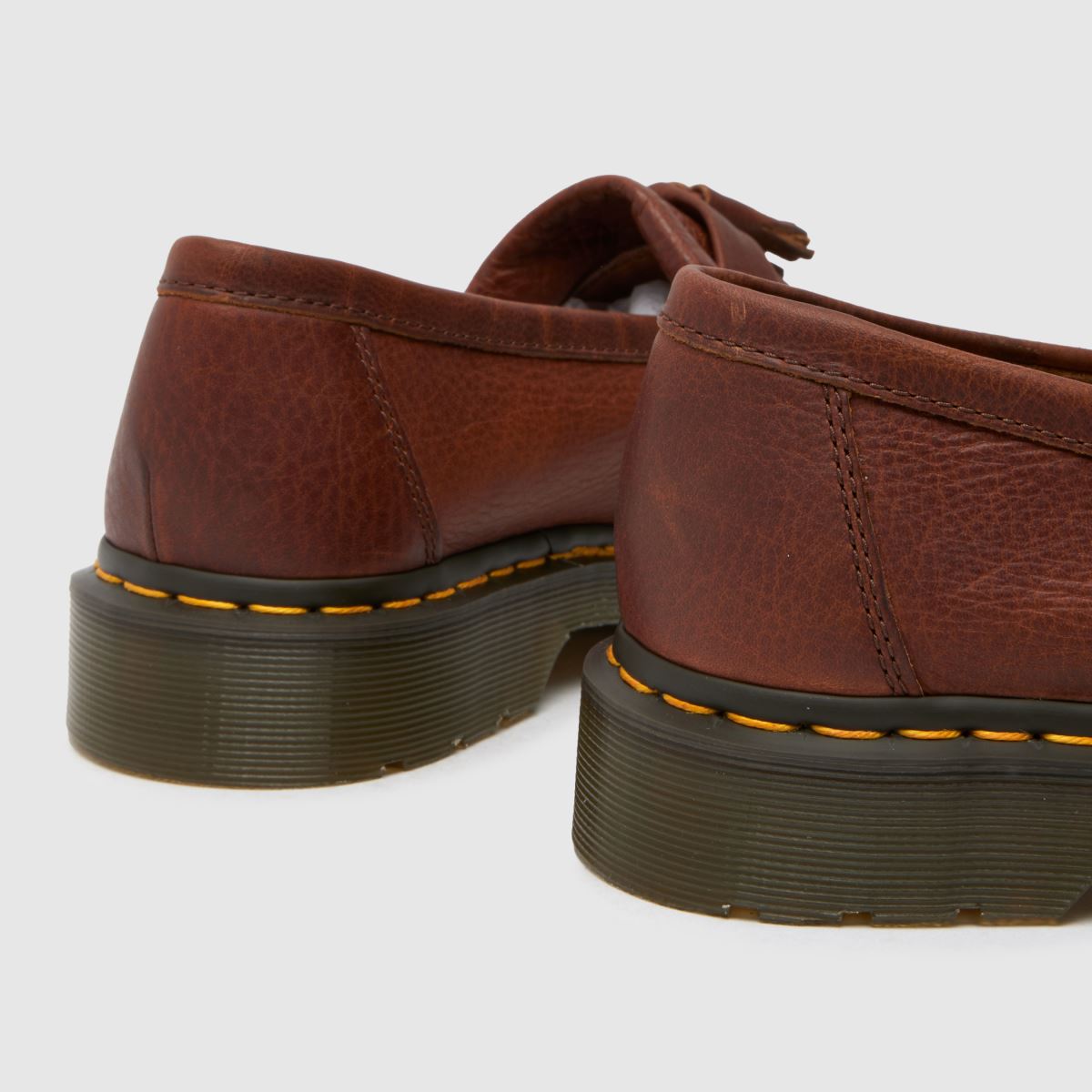 Dr Martens – Adrian – Bruna loafers med tofs