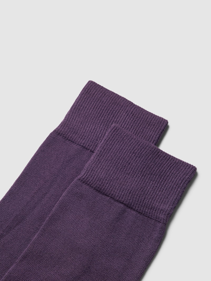 Socken mit Label-Print in aubergine