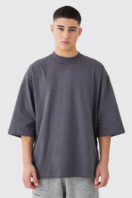 Oversize T-Shirt mit kurzen Ärmeln