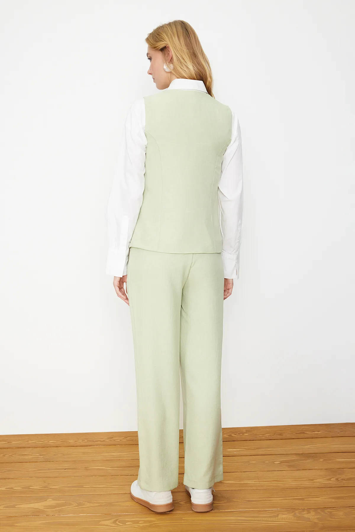 Trendyol Modest  Mintgrüner Leinen-Look, stilvolle Weste, Hose, gewebte Unterseite und Oberteil, Set TCTSS24US00014