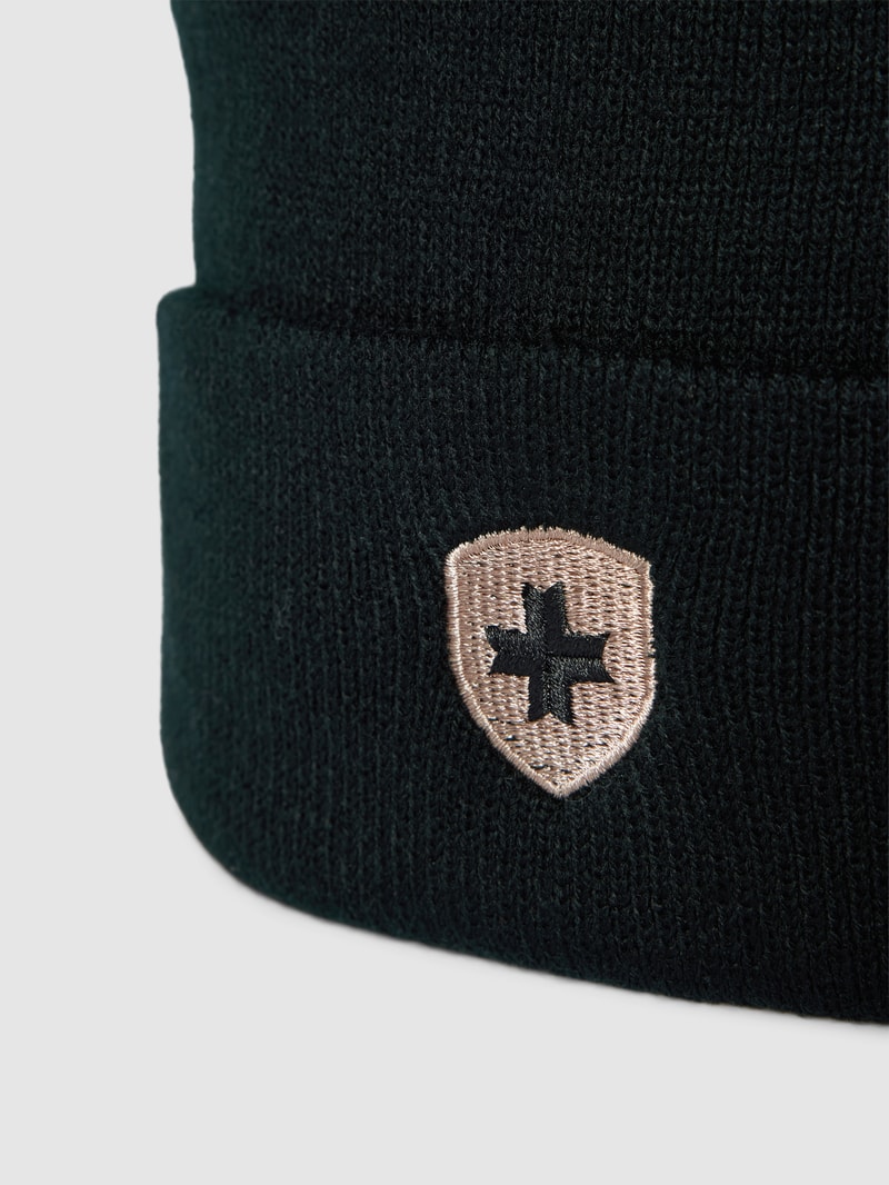 Beanie mit Label-Stitching in schwarz