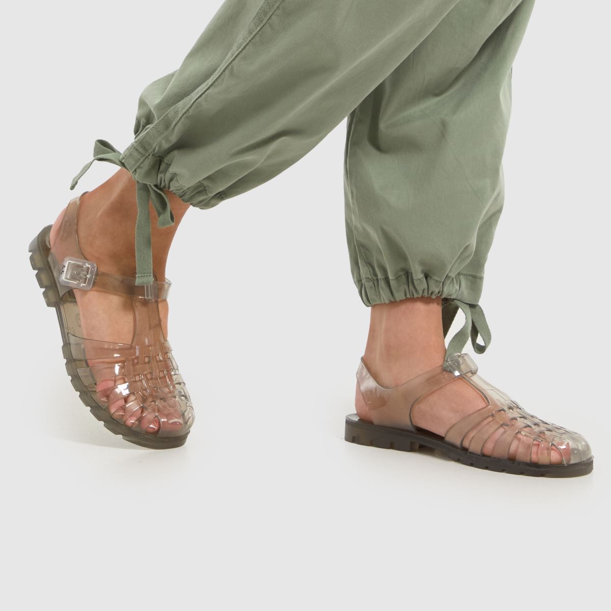 JUJU JELLIES – Mörkgrå reilly fiskarsandaler