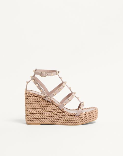 Sandália plataforma Rockstud com tiras de couro de bezerro de 95 mm