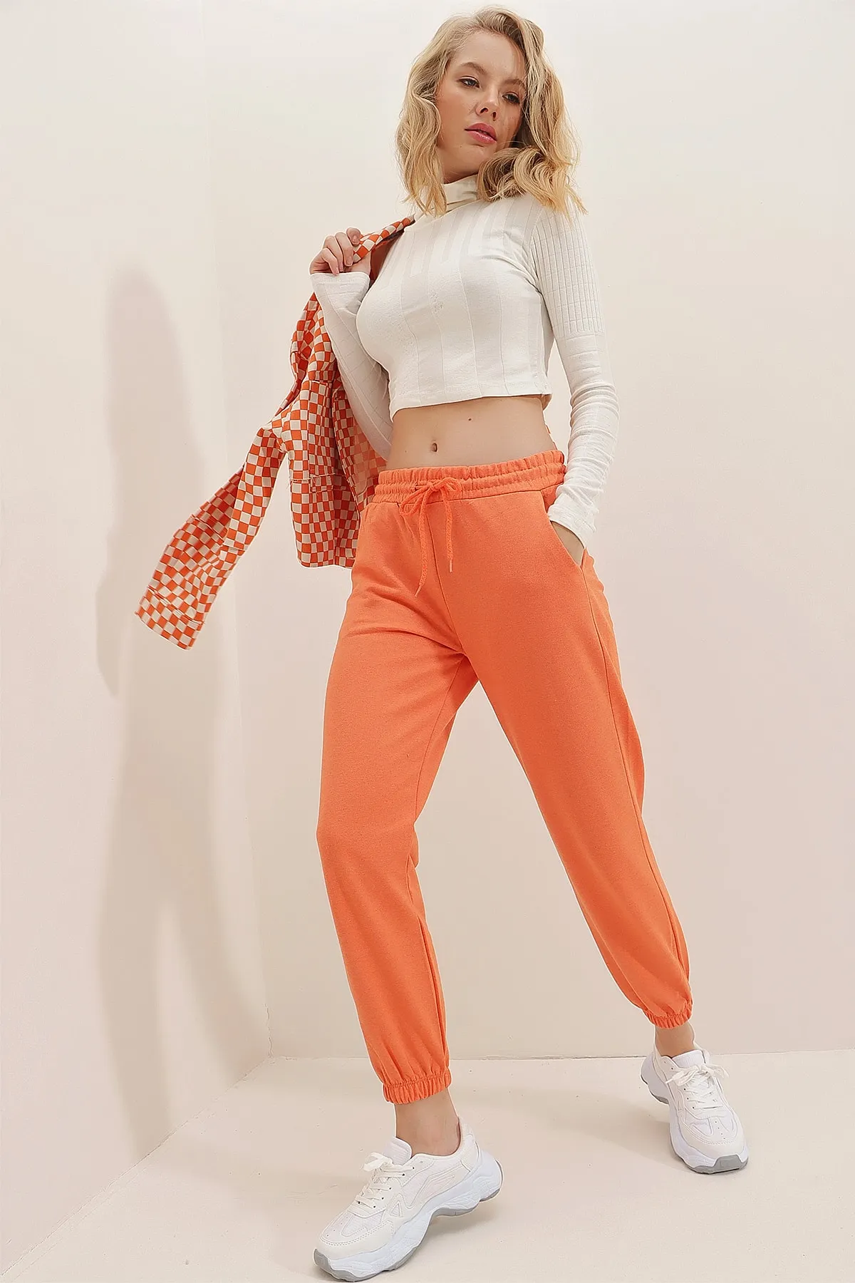 Trend Alaçatı Stili  Jogginghose - Orange - Relaxed