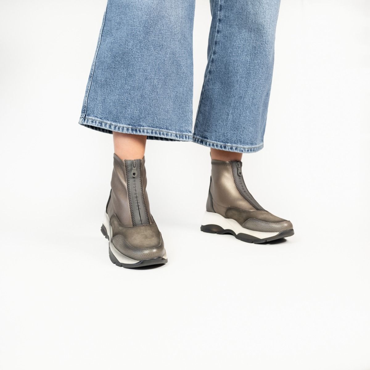 Hispanitas  HI 222202 - taupe bronze