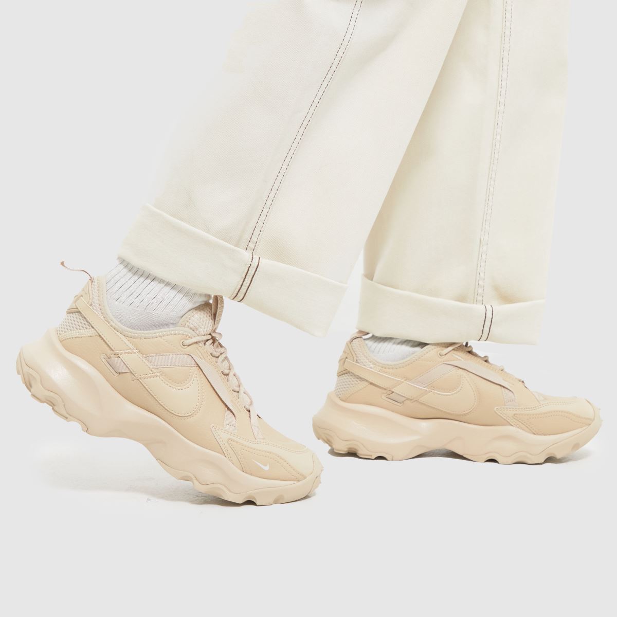 Nike tc 7900 – stenfärgade träningsskor
