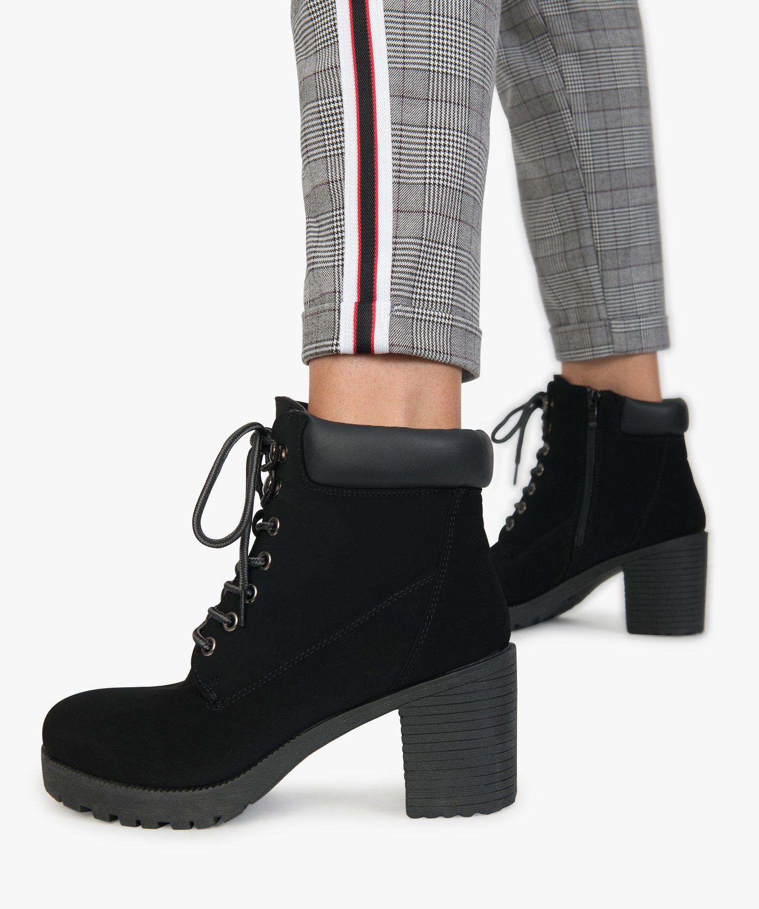 Boots femme à talon et semelle crantée noir | GEMO