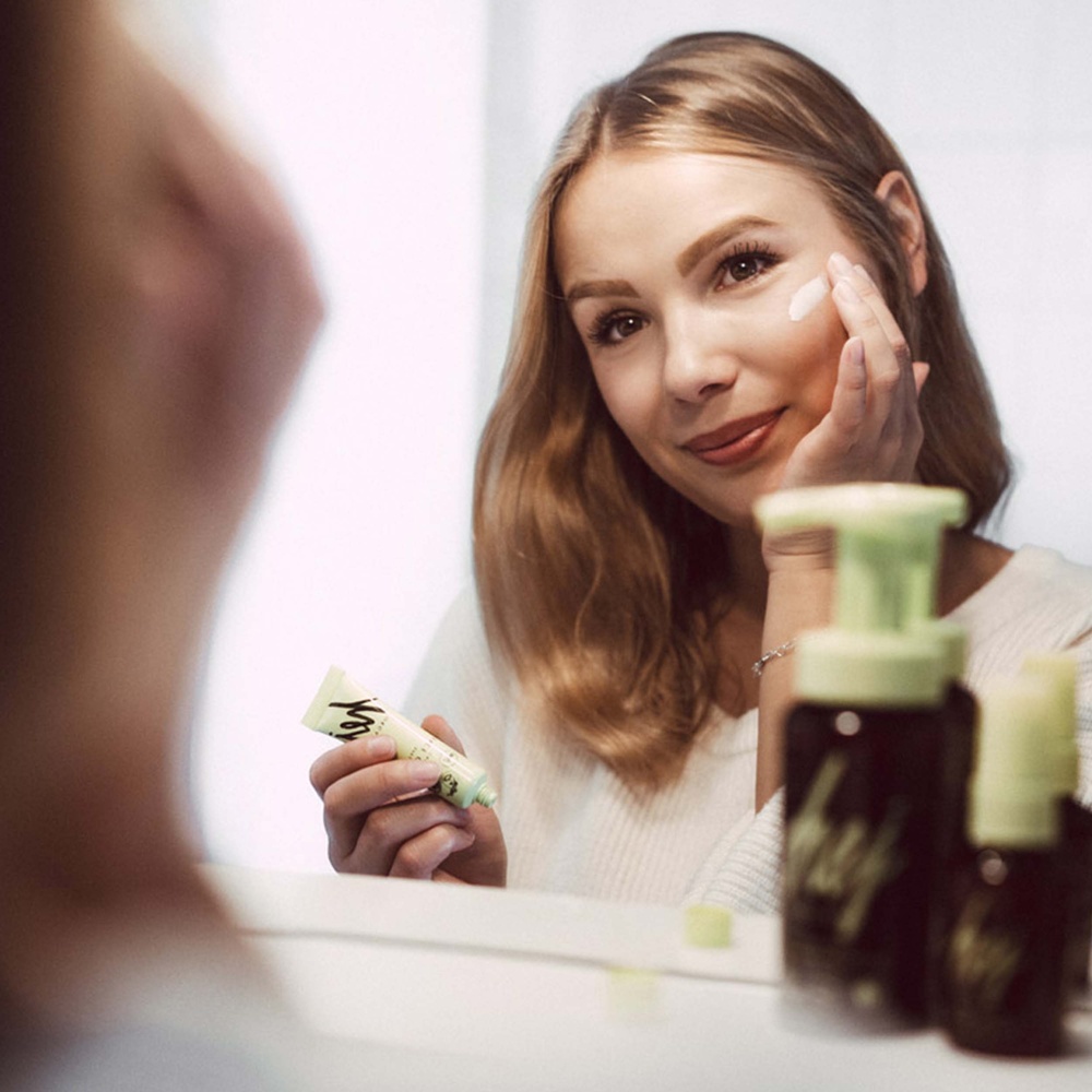hej organic THE YOUNGSTAR EYE CREAM Crème contour des yeux