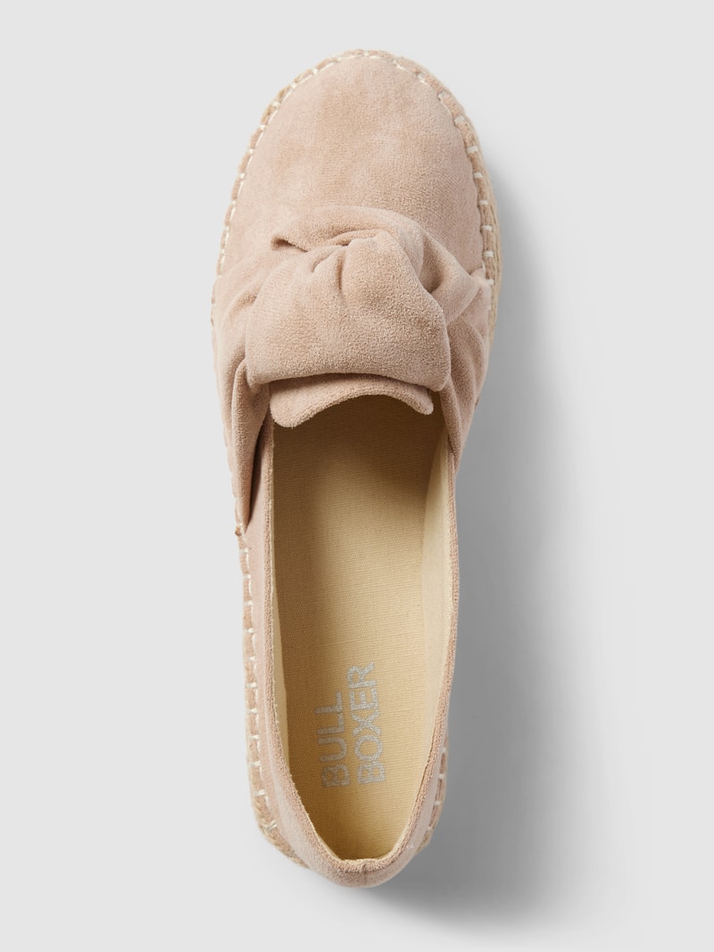 Mokassins mit Knoten-Detail in beige