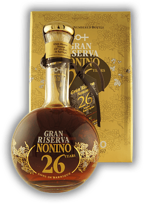 Nonino Ùe Gran Riserva 26 Years Nonino Ùe Gran Riserva 26 Years Eine edle Jubiläums Abfüllung. Alter 26 J. - 0,7	 Liter - Vol 45%