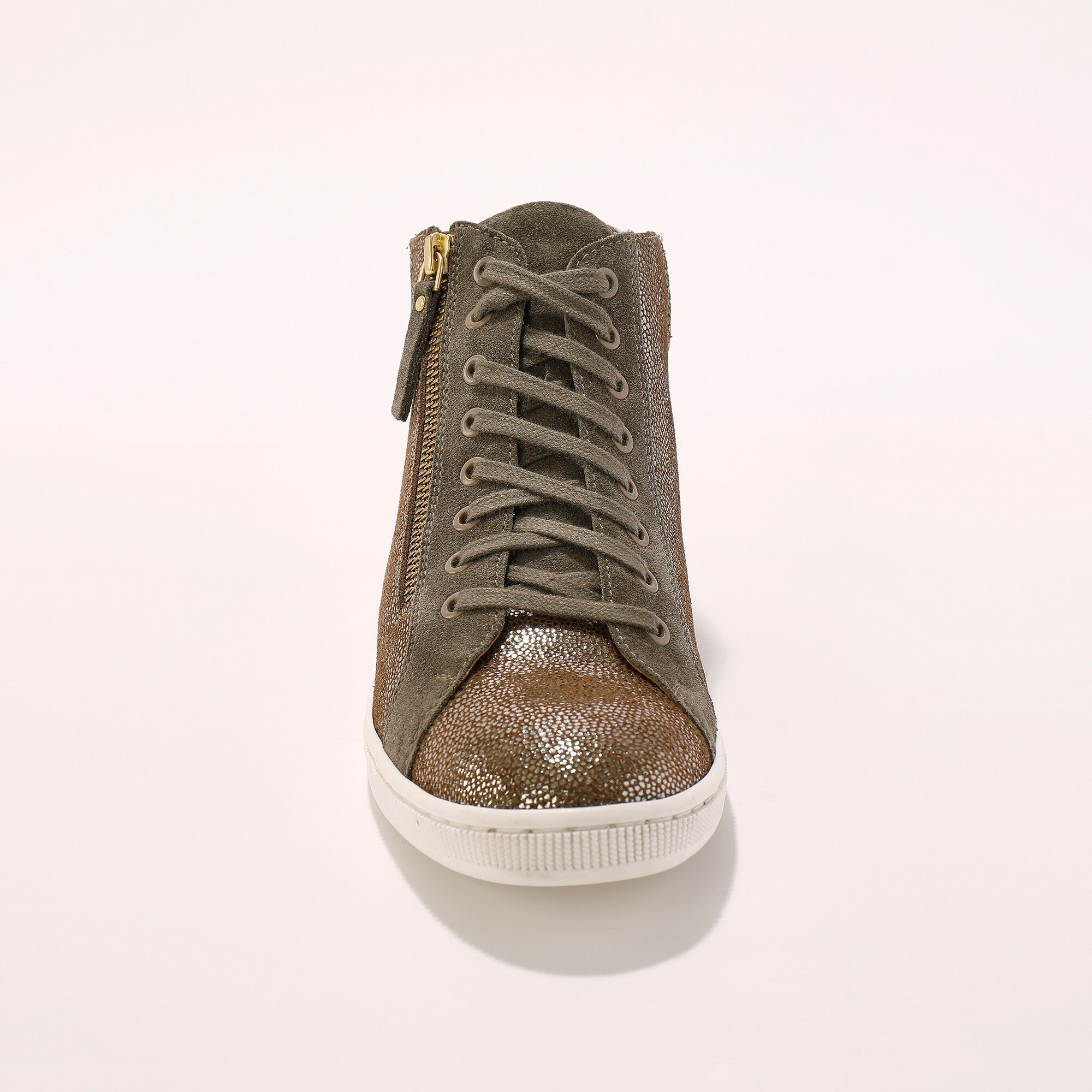 Basket montantes zippées en cuir souple effet irisé