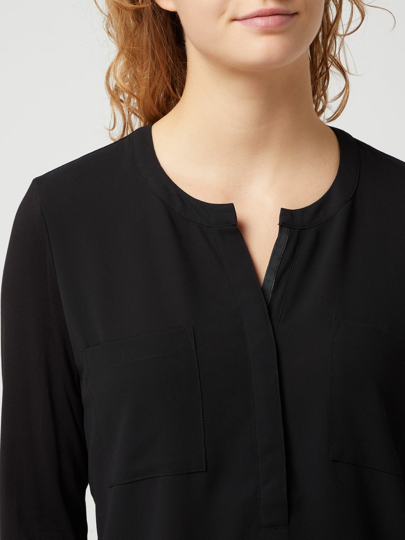 Blusenshirt aus Krepp in schwarz