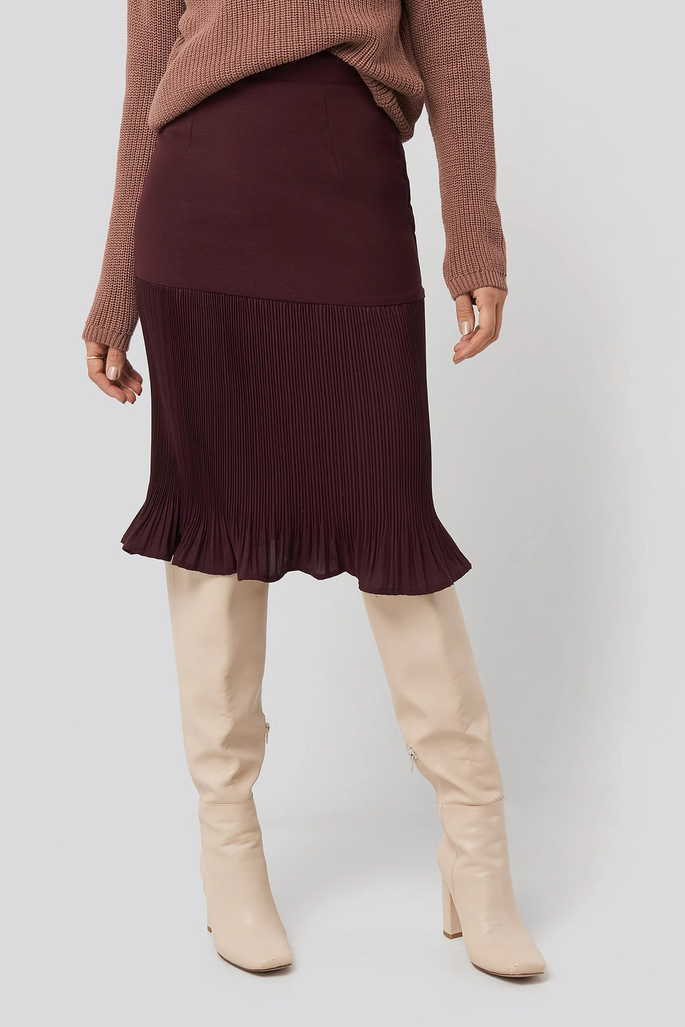 Pleated Detail Skirt
