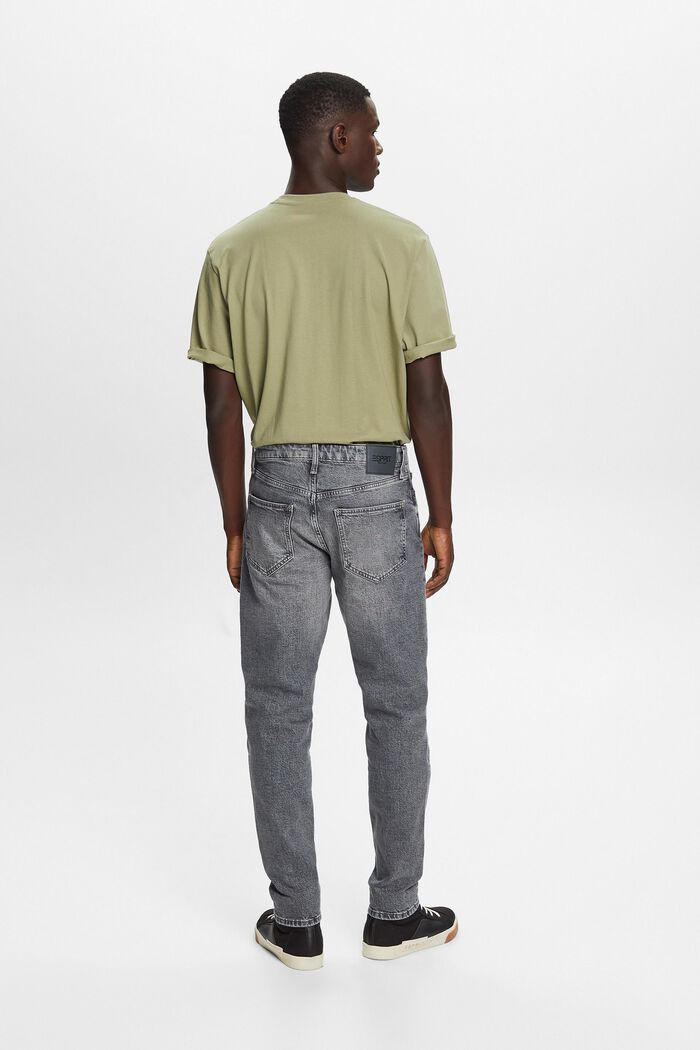 Gerade, konische Jeans mit mittelhohem Bund