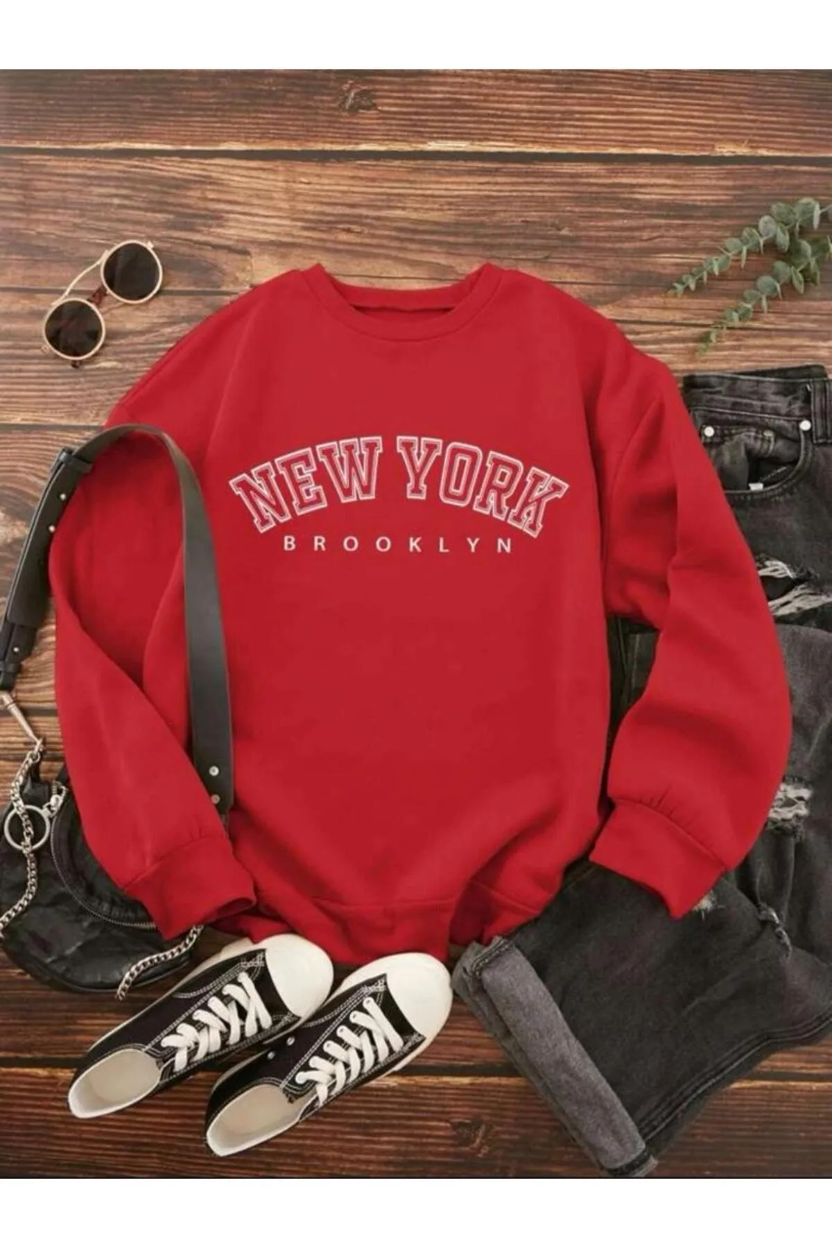 MOONBULL  Sweatshirt - Rot - Regular Fit