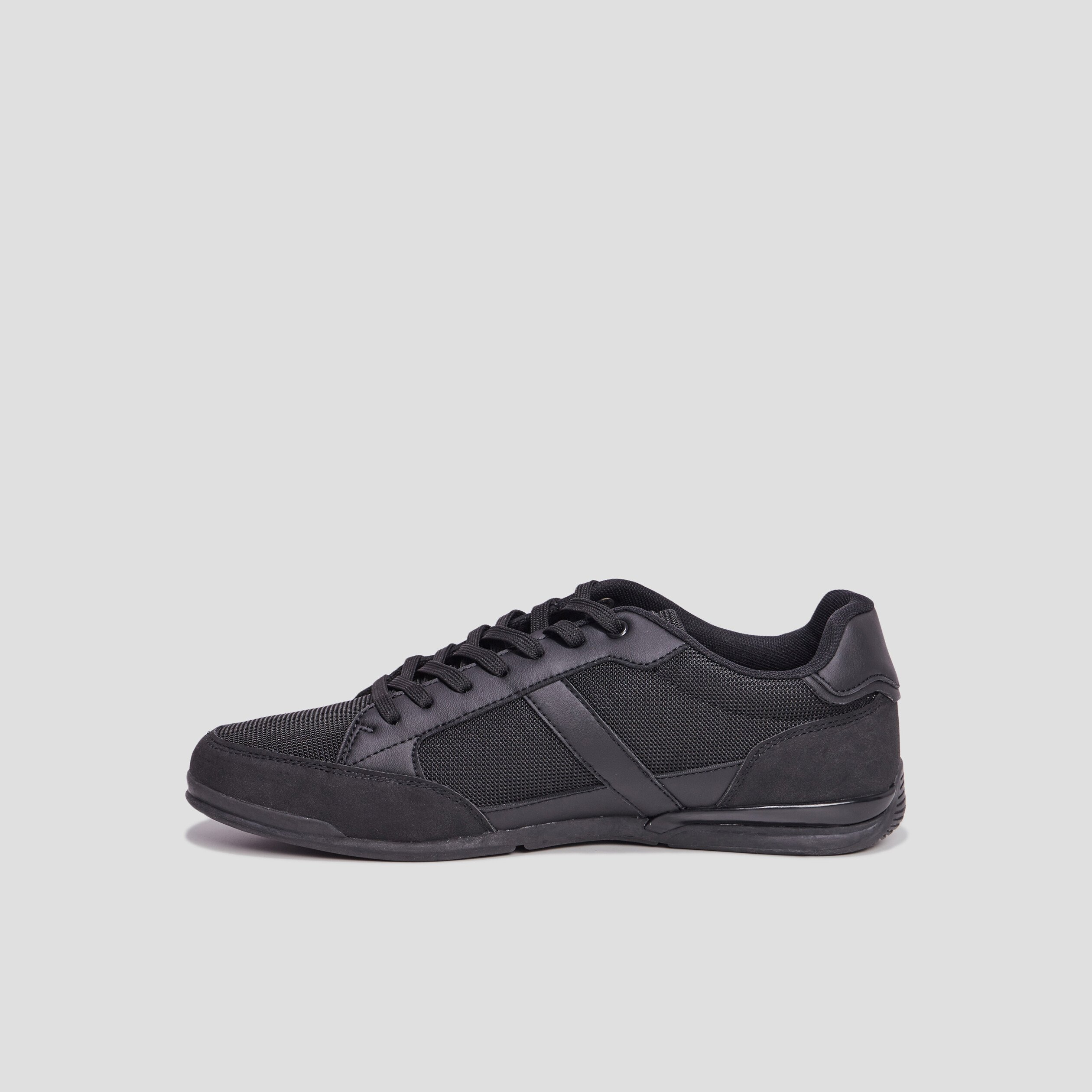 Tennis basses à lacets Liberto Tayou noir homme | La Halle