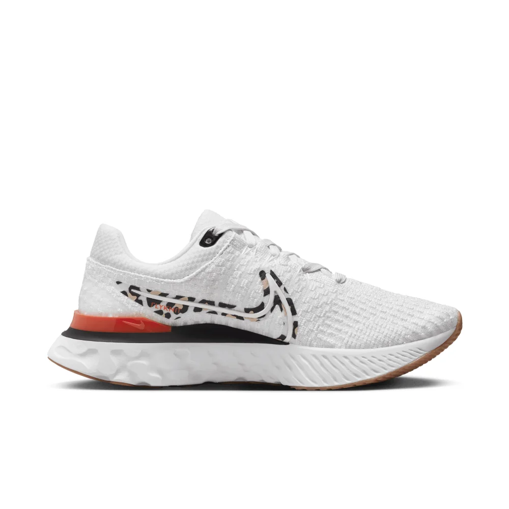 Nike React Infinity Run Flyknit 3 DZ5215-001 / weiss