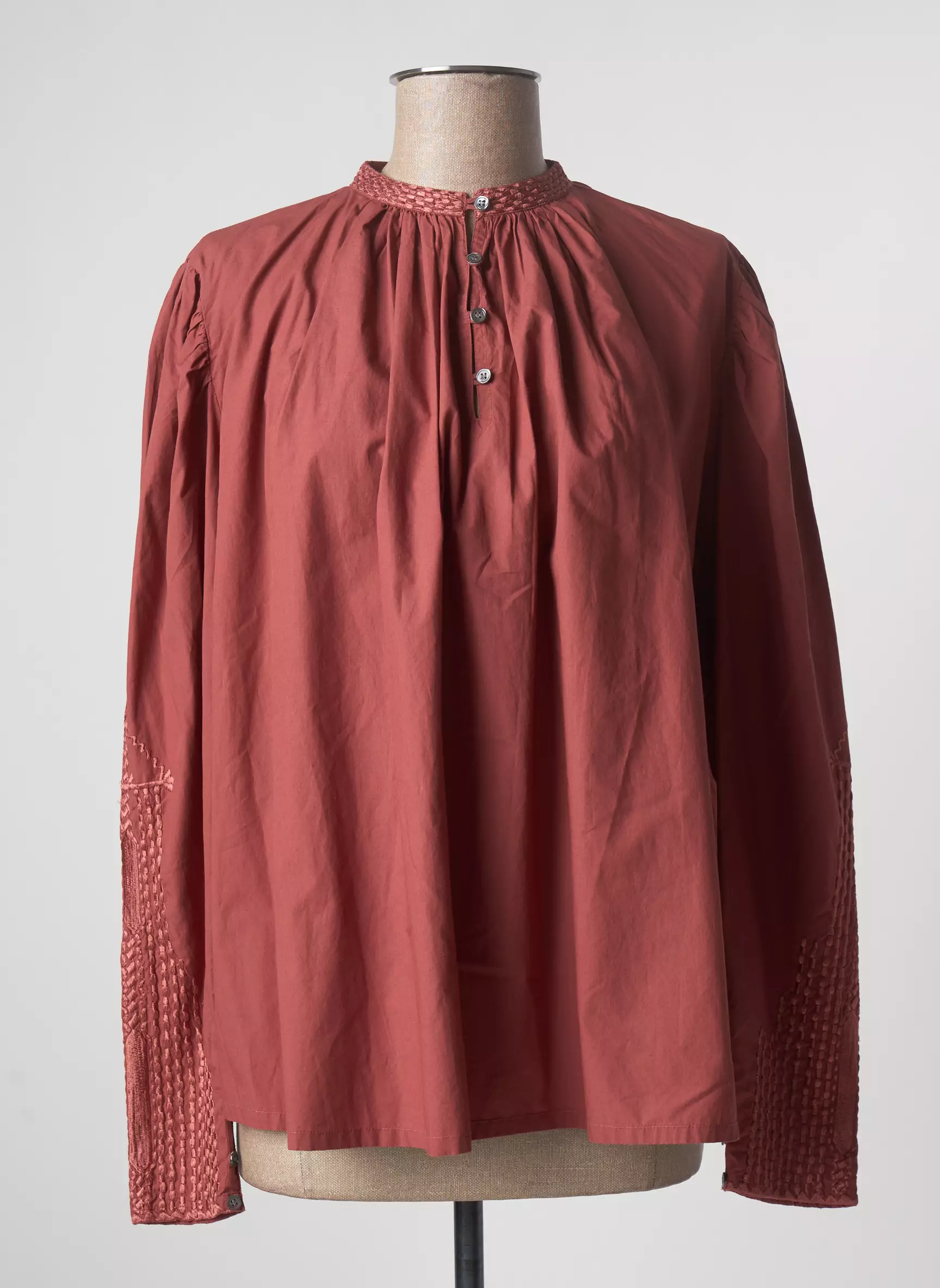 V De Vinster Blouses Femme couleur rouge
