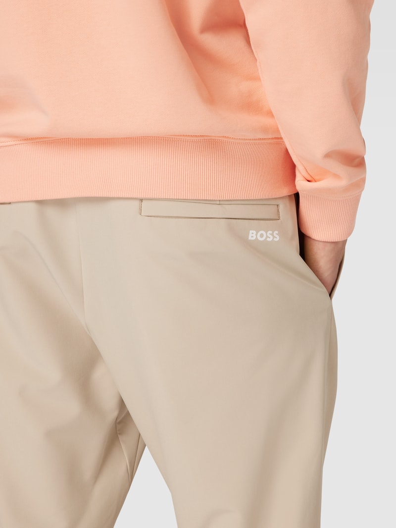 Hose mit Bügelfalten Modell 'COMUTER' in beige