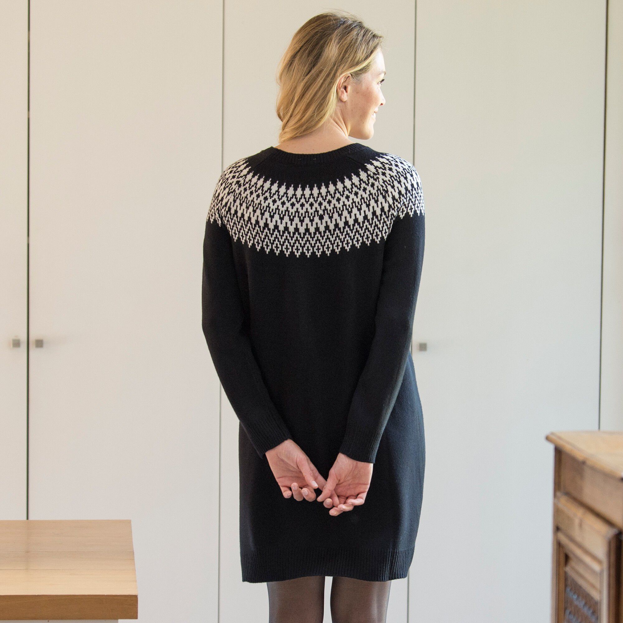 Robe pull col bateau, maille jacquard
