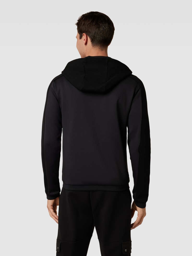 Sweatjacke mit Label-Patch in schwarz