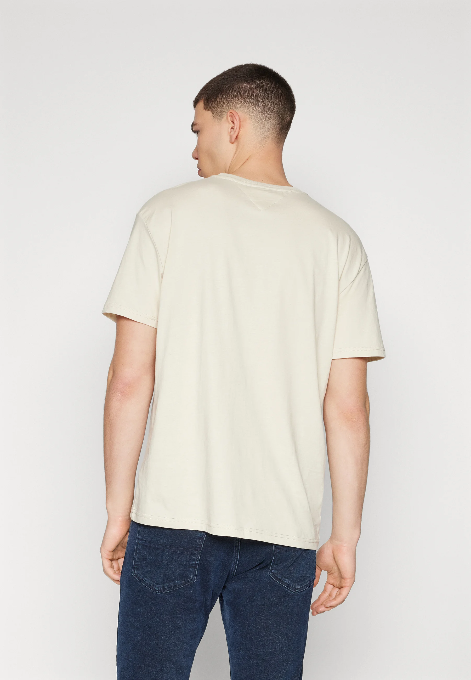 Tommy Jeans LINEAR LOGO TEE UNISEX - Camiseta con estampado