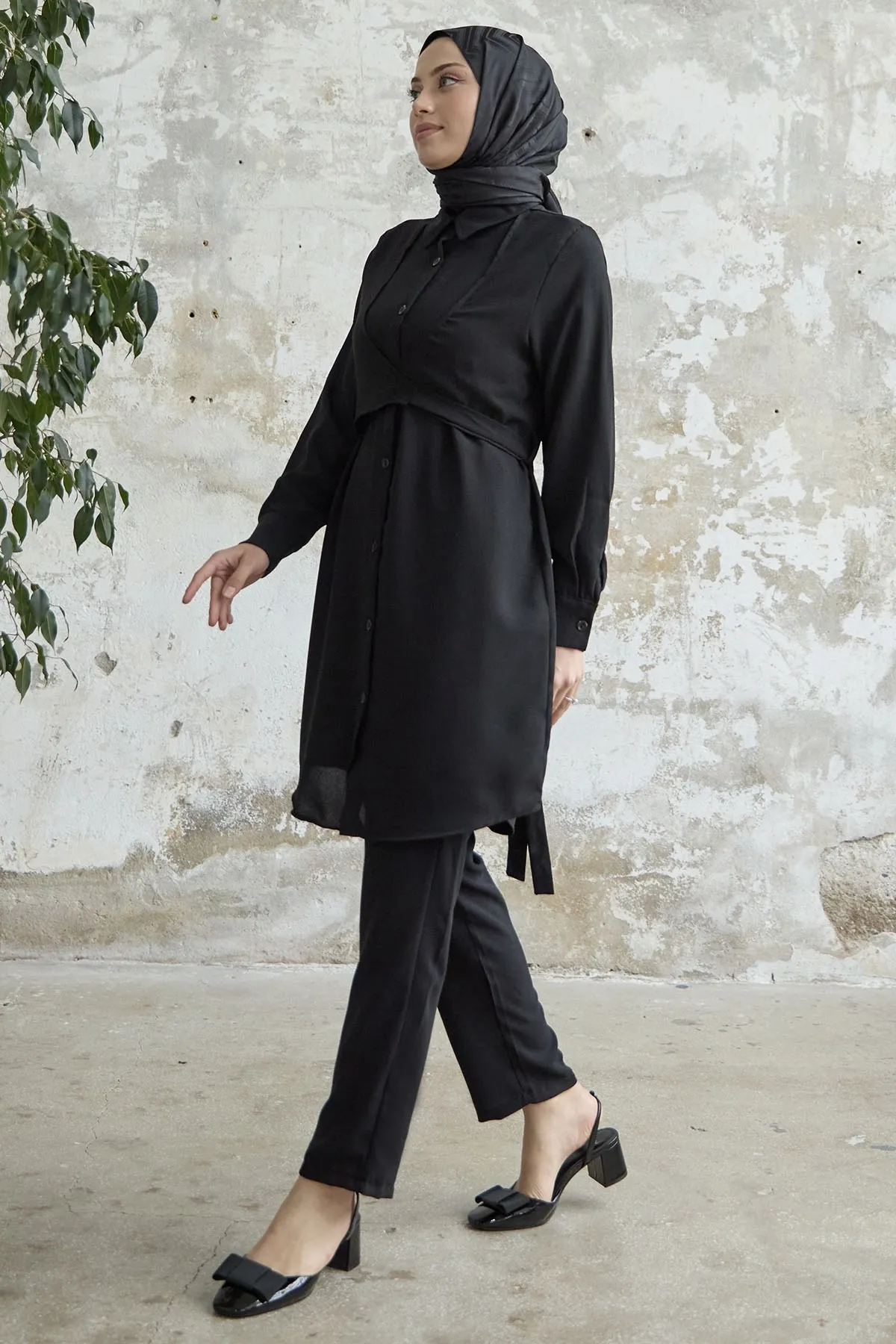 InStyle  Doppeltes Set zum Binden vorn – Schwarz