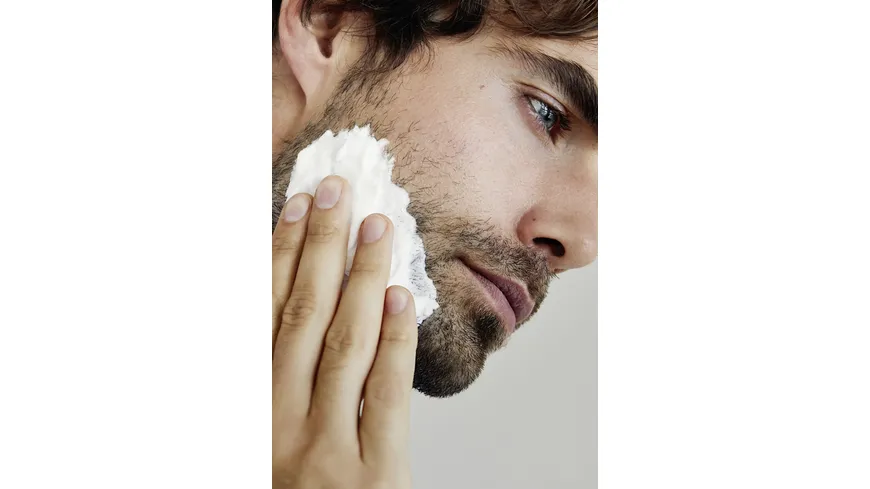NIVEA MEN Sensitive Rasiergel 200 ml