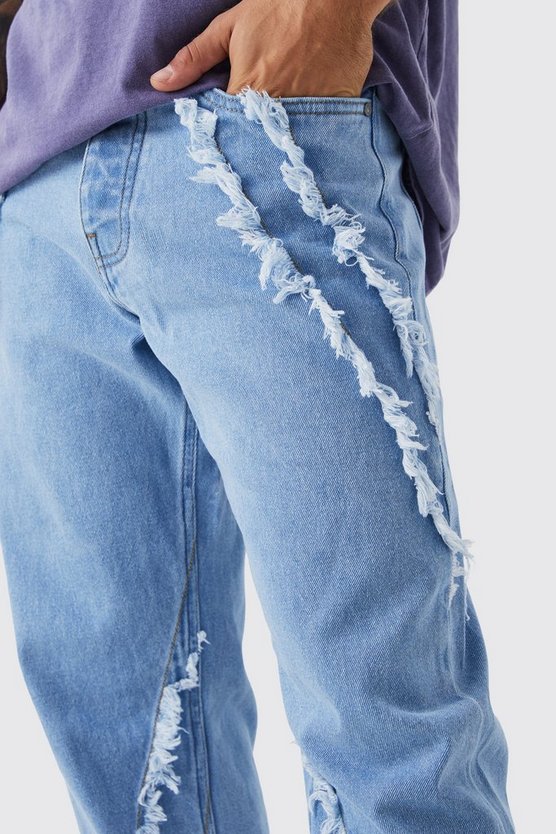 Lockere Jeans mit ausgefranstem Saum