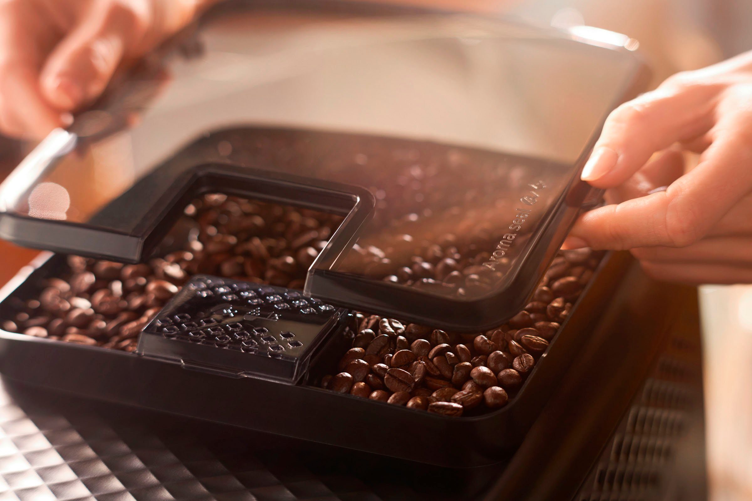 Philips Kaffeevollautomat 2200 Serie EP2220/40 Pannarello
